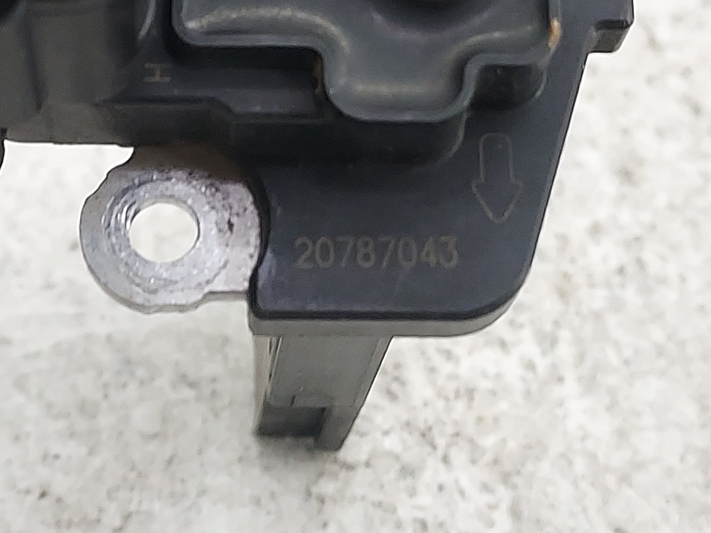 Chevrolet Traverse Mass Air Flow Meter Maf 1485778 - Oemusedautoparts1.com