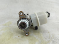Chevrolet Traverse Brake Master Cylinder 1490579 - Oemusedautoparts1.com