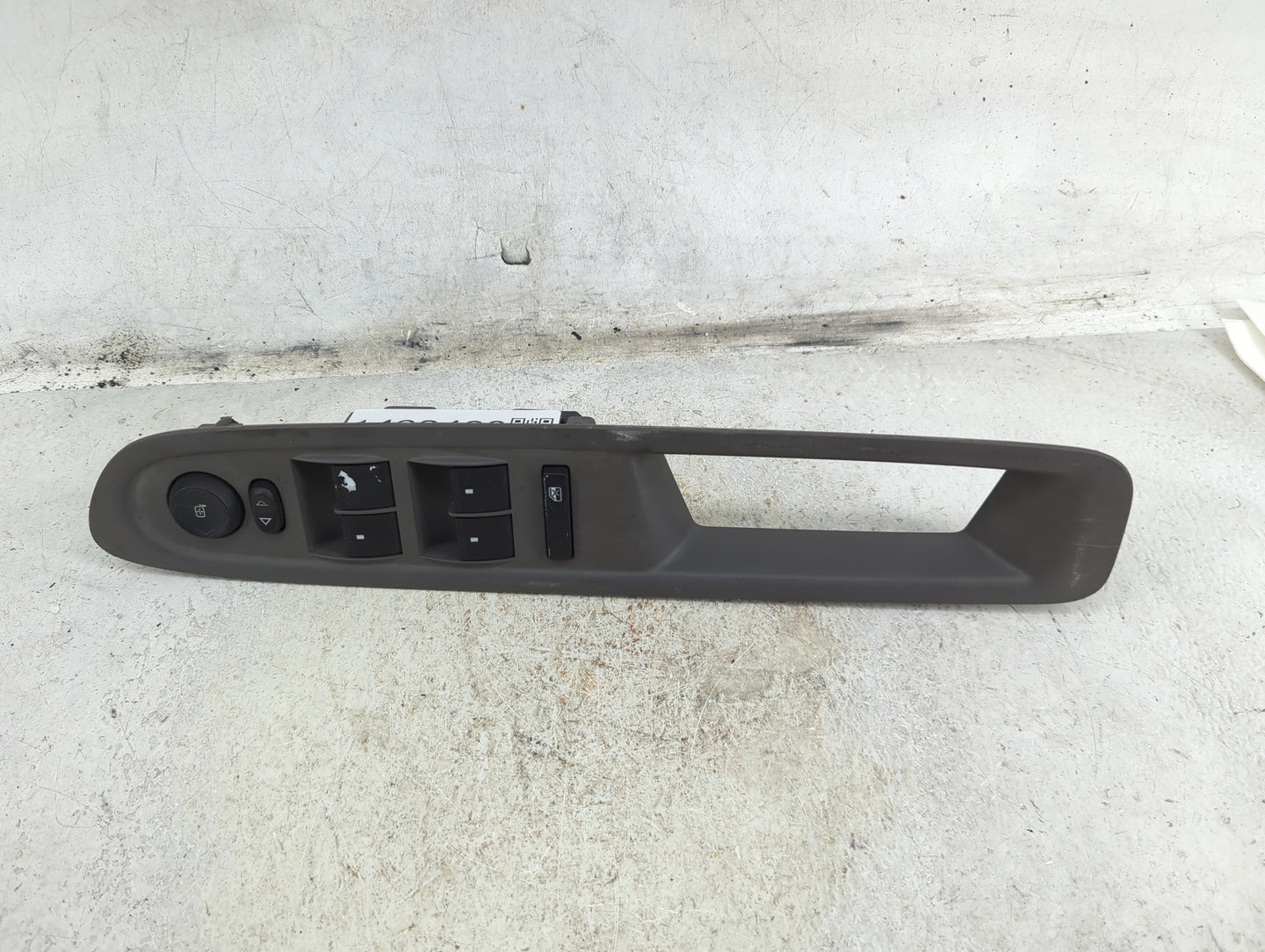 2009-2017 Chevrolet Traverse Master Power Window Switch Replacement Driver Side Left P/N:22878302 Fits OEM Used Auto Parts -