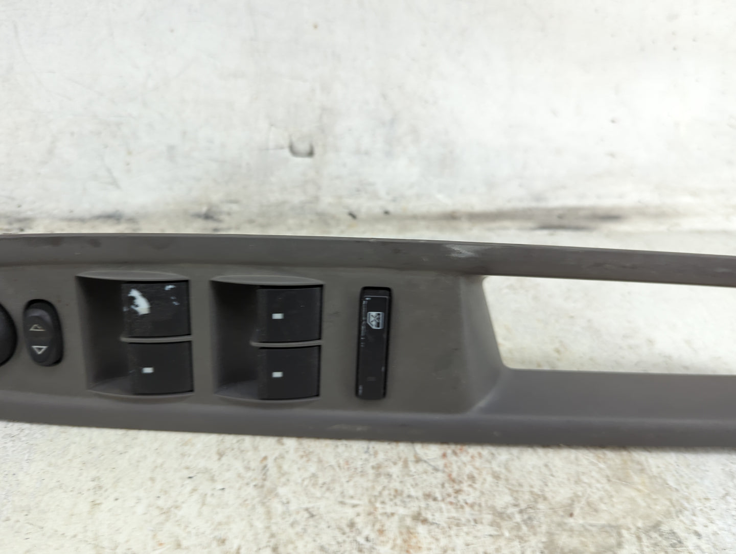 2009-2017 Chevrolet Traverse Master Power Window Switch Replacement Driver Side Left P/N:22878302 Fits OEM Used Auto Parts -