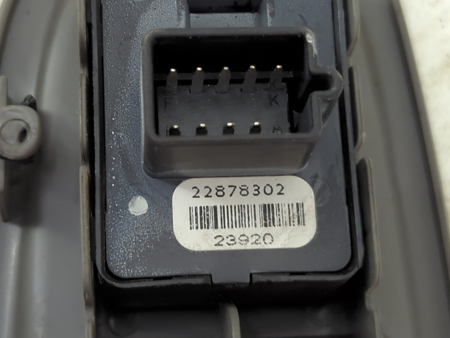 2009-2017 Chevrolet Traverse Master Power Window Switch Replacement Driver Side Left P/N:22878302 Fits OEM Used Auto Parts -