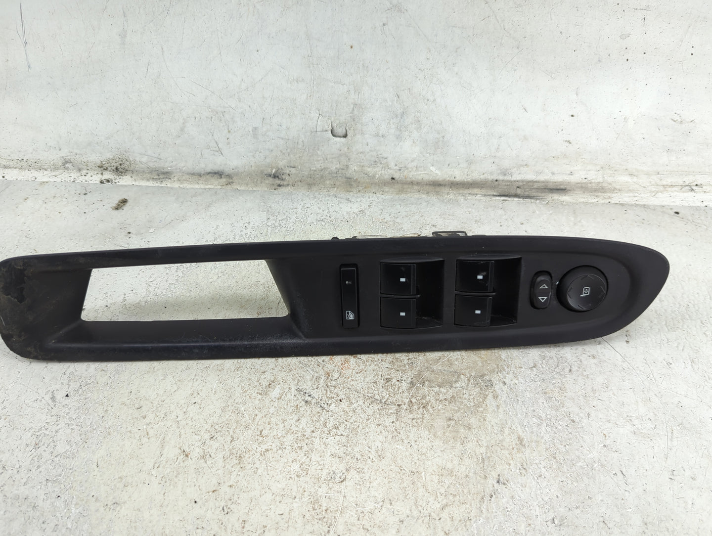 2009-2017 Chevrolet Traverse Master Power Window Switch Replacement Driver Side Left P/N:22878302 Fits OEM Used Auto Parts -