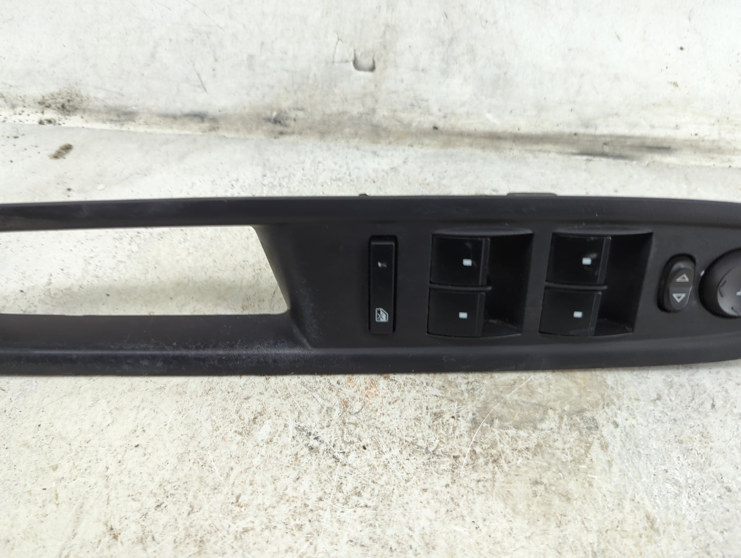 2009-2017 Chevrolet Traverse Master Power Window Switch Replacement Driver Side Left P/N:22878302 Fits OEM Used Auto Parts -