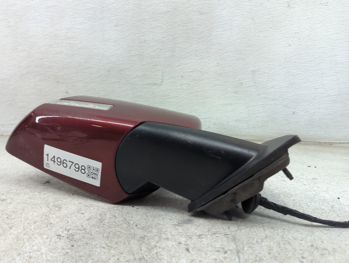 2015-2017 Chevrolet Traverse Passenger Side View Mirror - Right Door Mirror OEM Used - Oemusedautoparts1.com