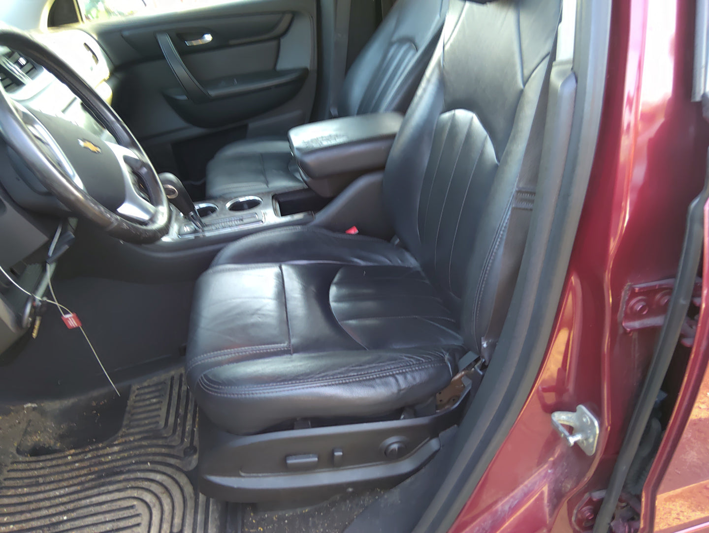 2013-2017 Chevrolet Traverse Driver Front Seat Oem 5039617 - Oemusedautoparts1.com