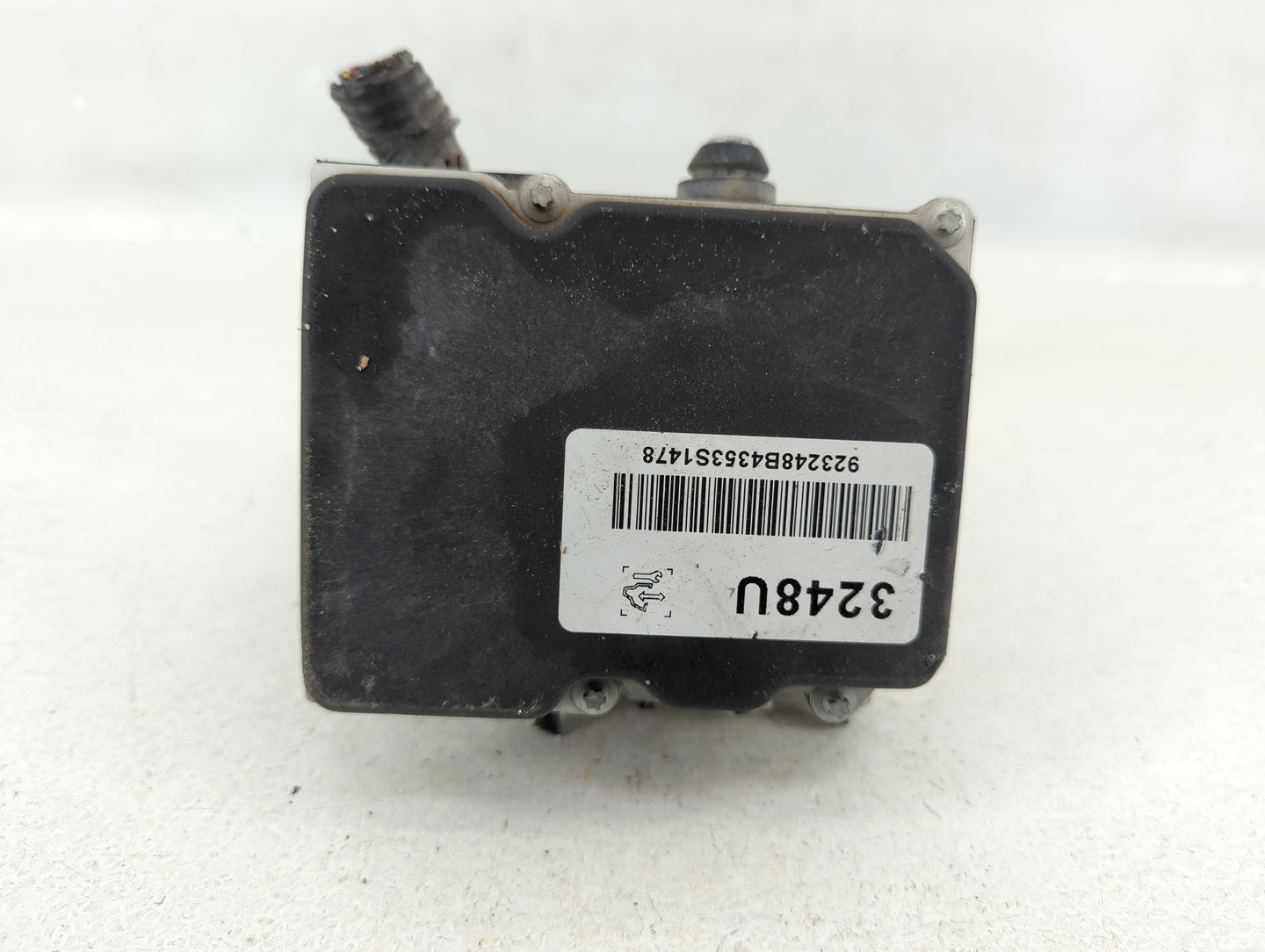 2017 Chevrolet Traverse ABS Pump Control Module Replacement P/N:22893248 Fits Fits 2012 2013 2014 2015 2016 OEM Used Auto Pa
