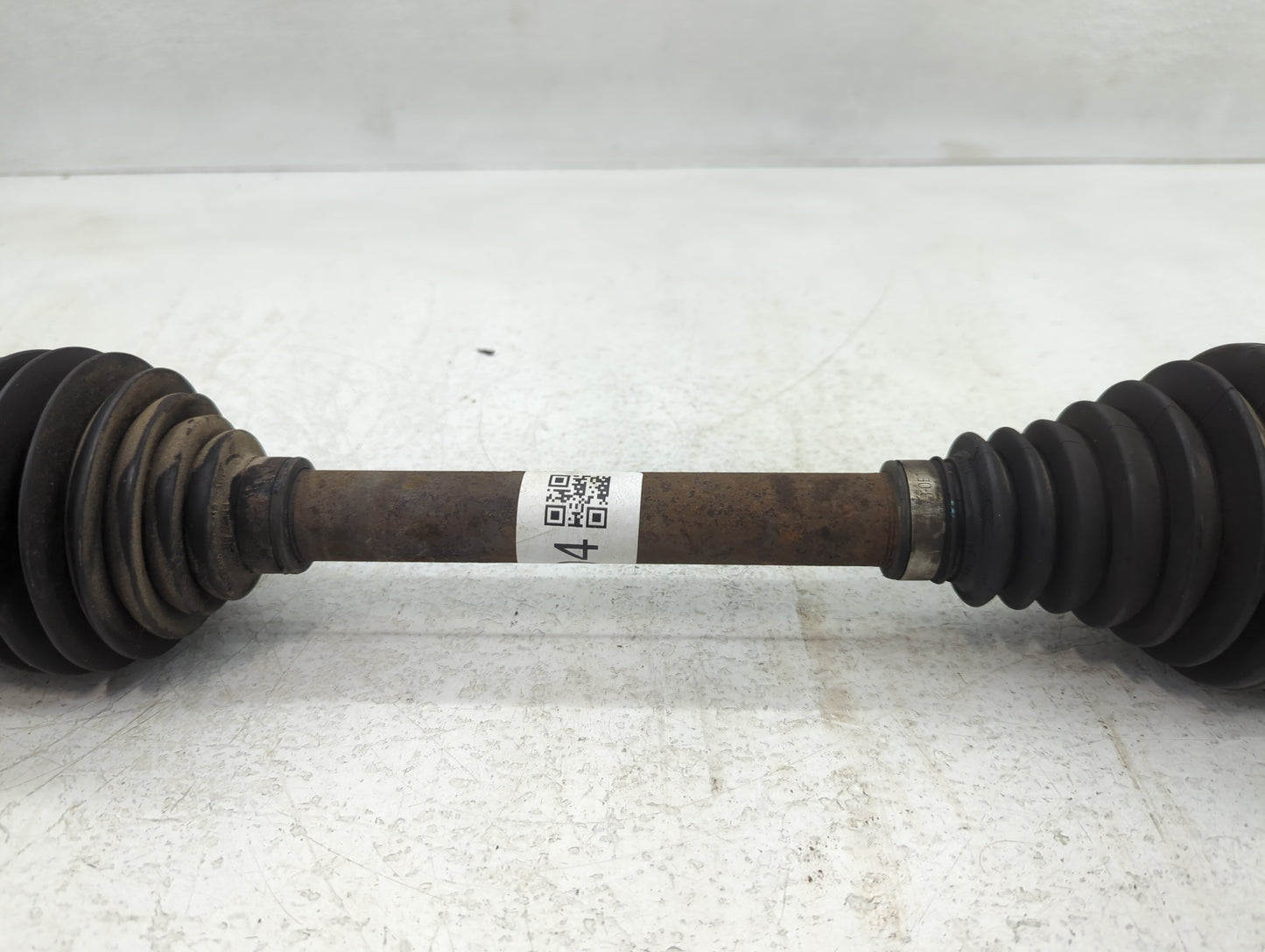2017-2017 Chevrolet Traverse Axle Shaft Front Driver Cv C/v - Oemusedautoparts1.com