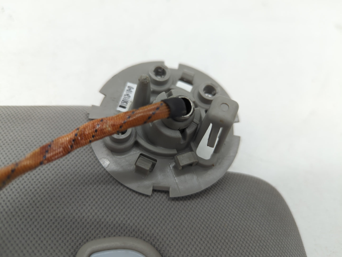 2015 Chevrolet Traverse Sun Visor Shade Replacement Passenger Right Mirror Fits OEM Used Auto Parts - Oemusedautoparts1.com