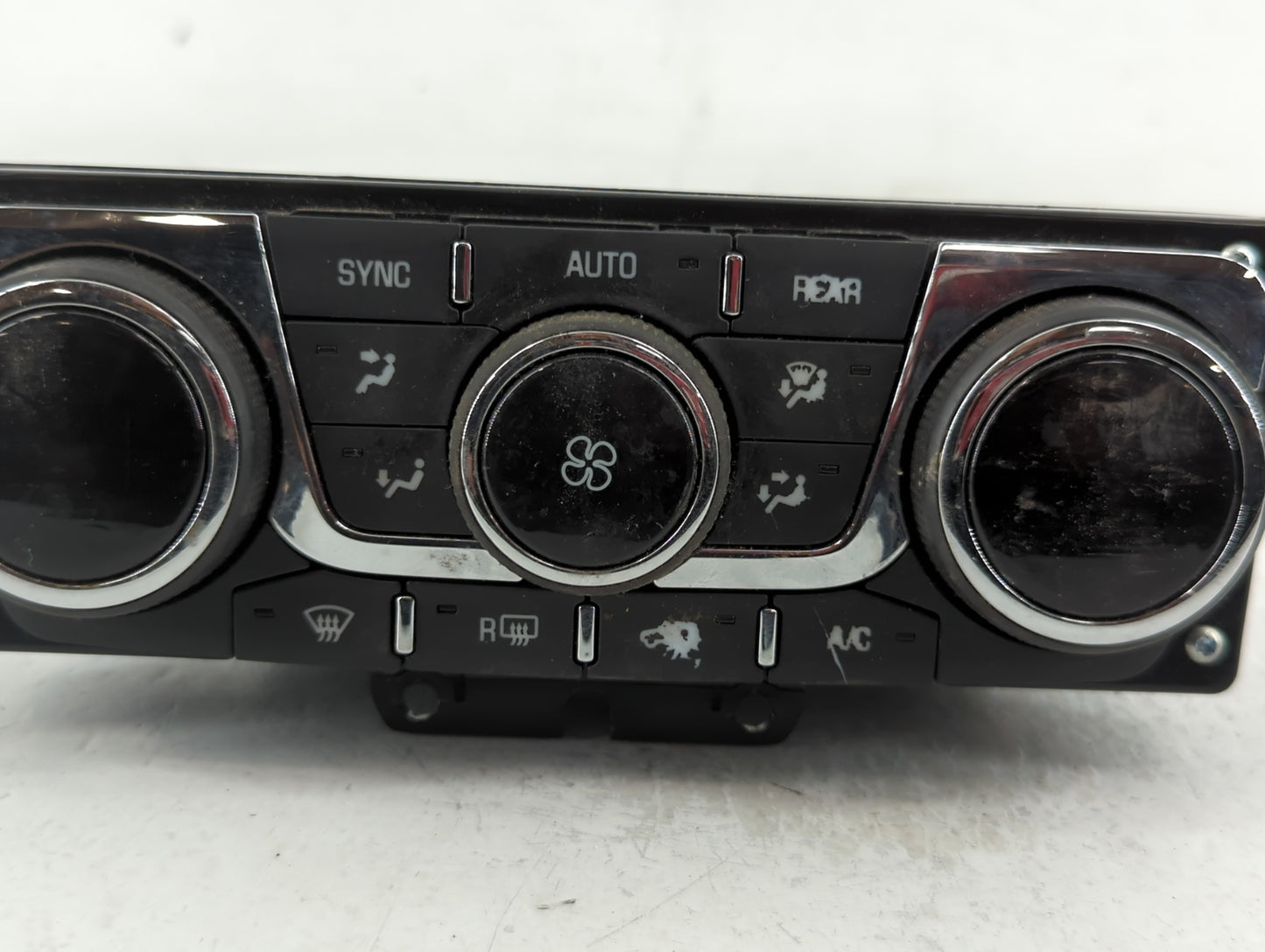 2013-2017 Chevrolet Traverse Climate Control Module Temperature AC/Heater Replacement P/N:23158333 Fits OEM Used Auto Parts 