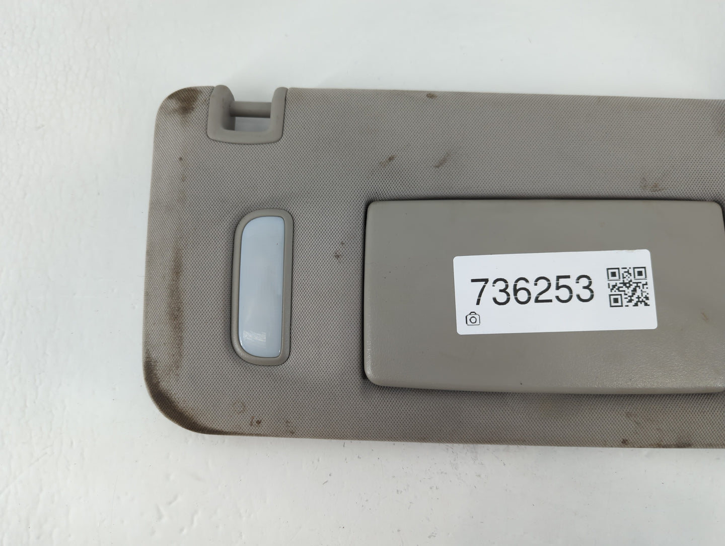 2015 Chevrolet Traverse Sun Visor Shade Replacement Driver Left Mirror Fits OEM Used Auto Parts - Oemusedautoparts1.com