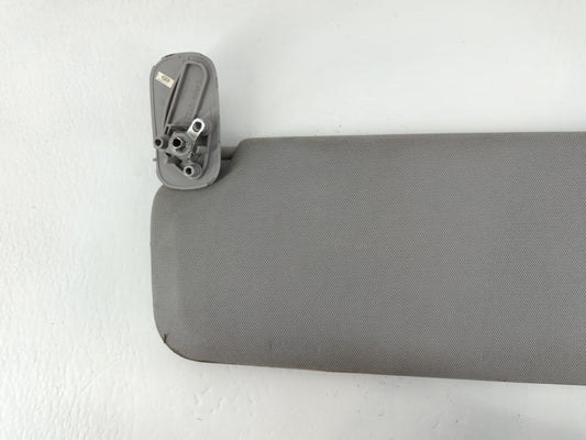 2015 Chevrolet Traverse Sun Visor Shade Replacement Passenger Right Mirror Fits OEM Used Auto Parts