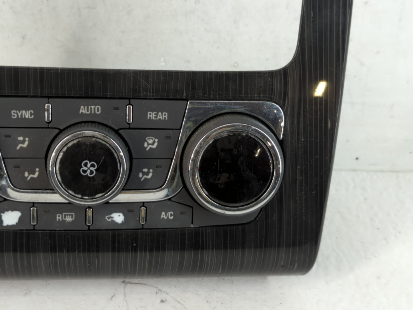 2013-2017 Chevrolet Traverse Climate Control Module Temperature AC/Heater Replacement P/N:23158333 Fits OEM Used Auto Parts 