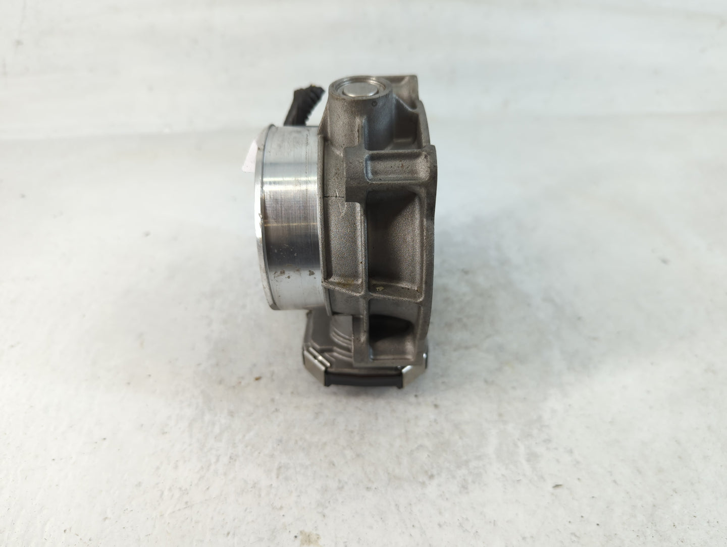 2017-2022 Chevrolet Traverse Throttle Body P/N:12632172BA Fits Fits 2012 2013 2014 2015 2016 2017 2018 2019 2020 2021 2022 O