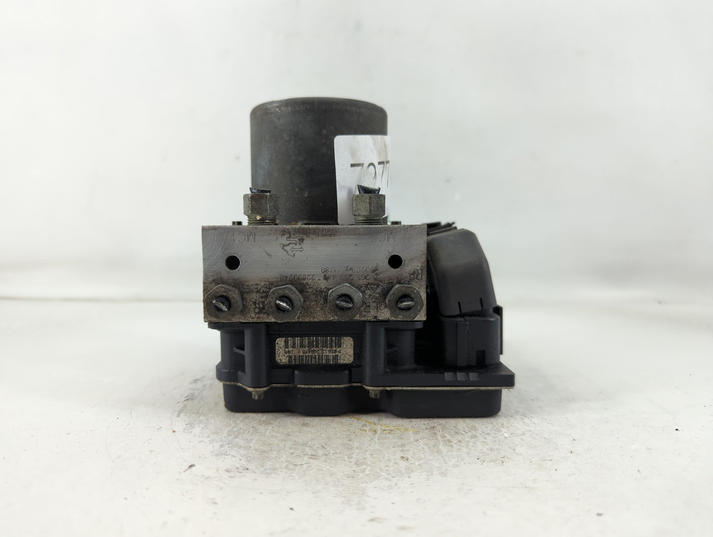 2017 Chevrolet Traverse ABS Pump Control Module Replacement P/N:0 265 252 458 22893248 Fits Fits 2012 2013 2014 2015 2016 OE