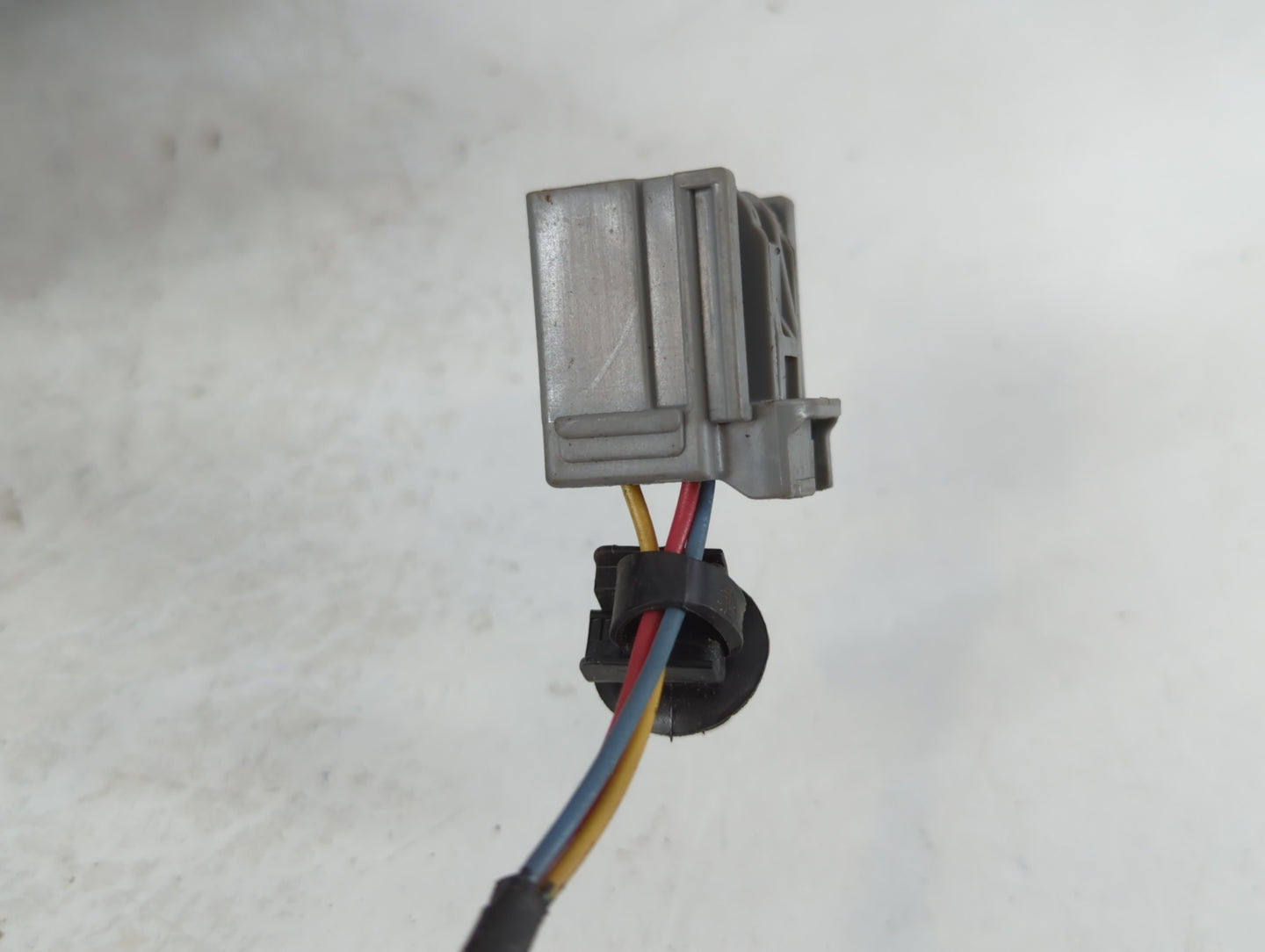 2015-2017 Chevrolet Traverse Passenger Side View Mirror - Right Door Mirror OEM Used - Oemusedautoparts1.com