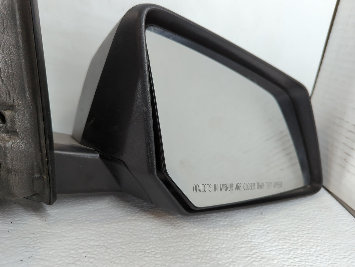 2015-2017 Chevrolet Traverse Passenger Side View Mirror - Right Door Mirror OEM Used - Oemusedautoparts1.com