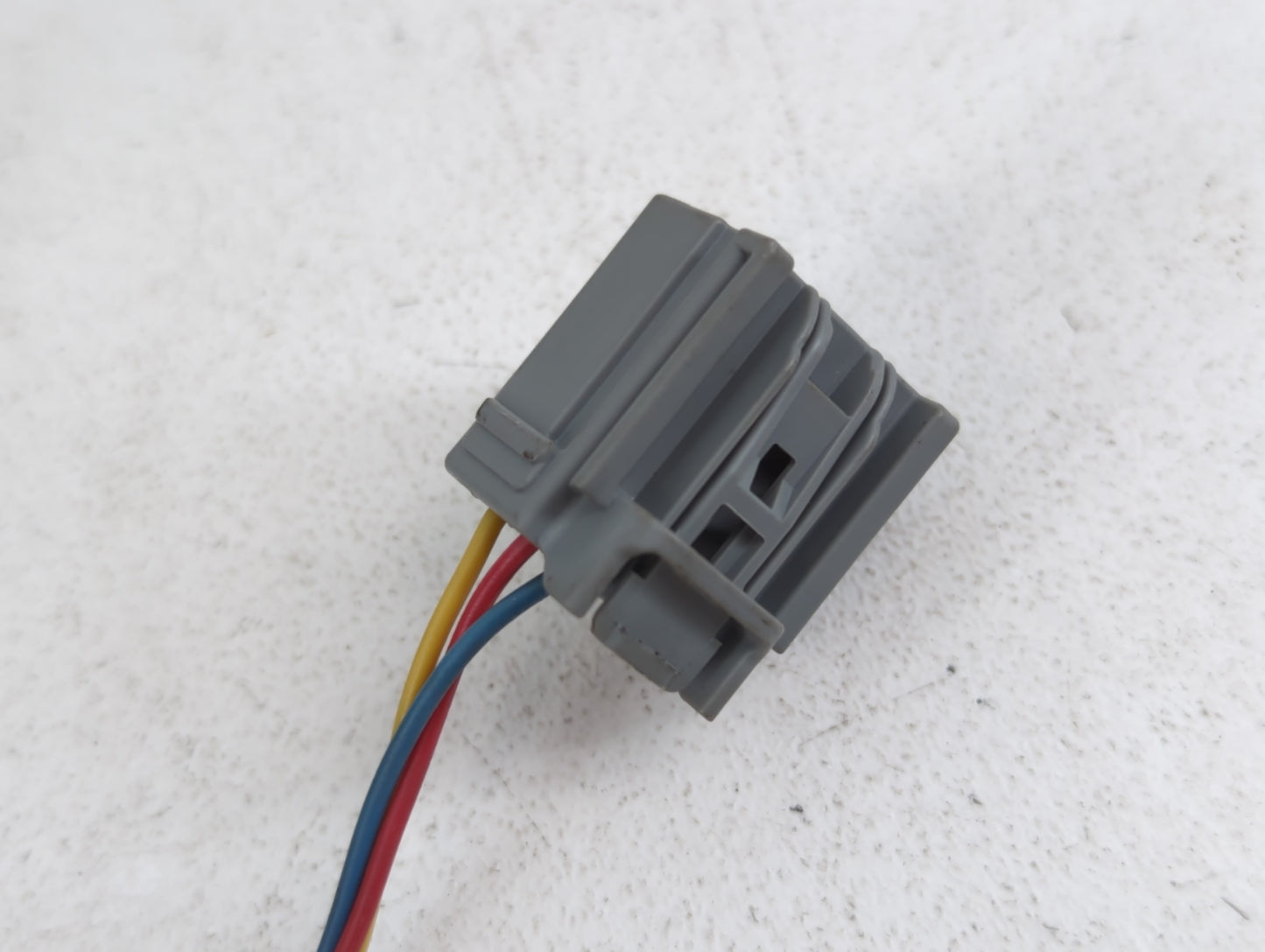 2015-2017 Chevrolet Traverse Driver Side View Mirror - Left Door Mirror OEM Used - Oemusedautoparts1.com