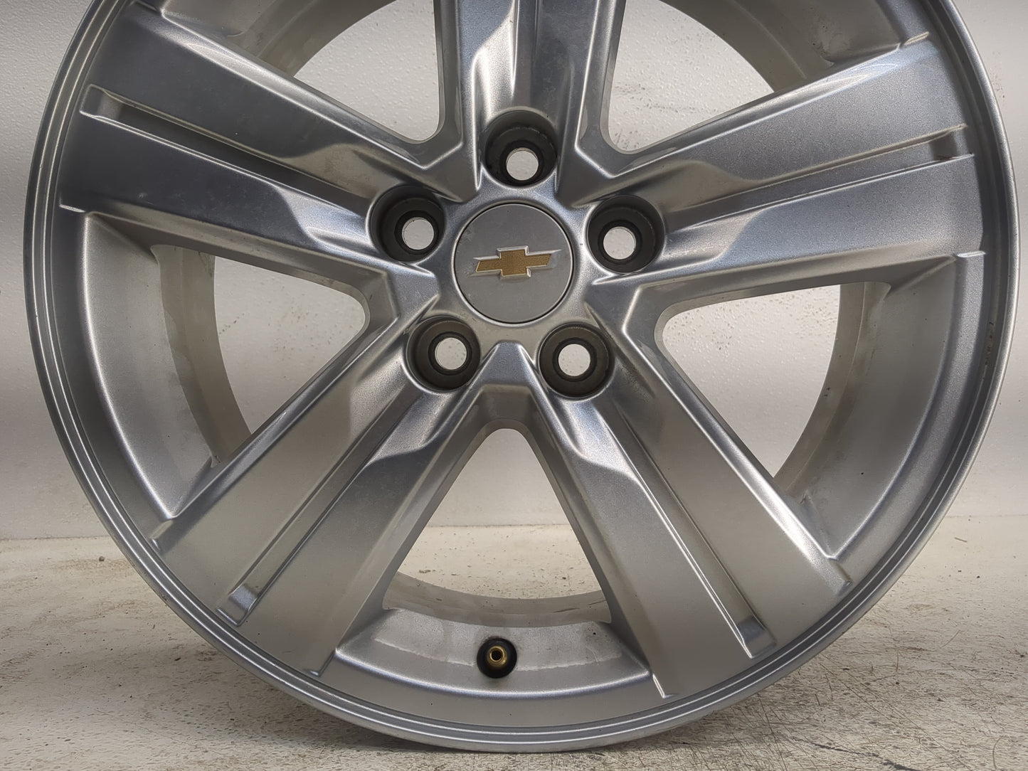 2013-2018 Chevrolet Trax Oem Wheel Rim - Oemusedautoparts1.com