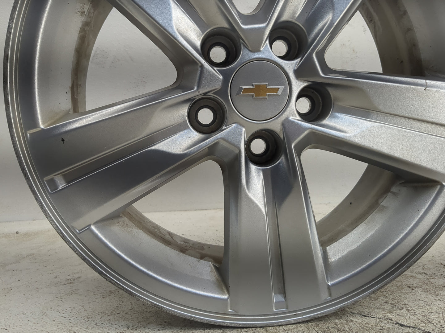 2013-2018 Chevrolet Trax Oem Wheel Rim - Oemusedautoparts1.com