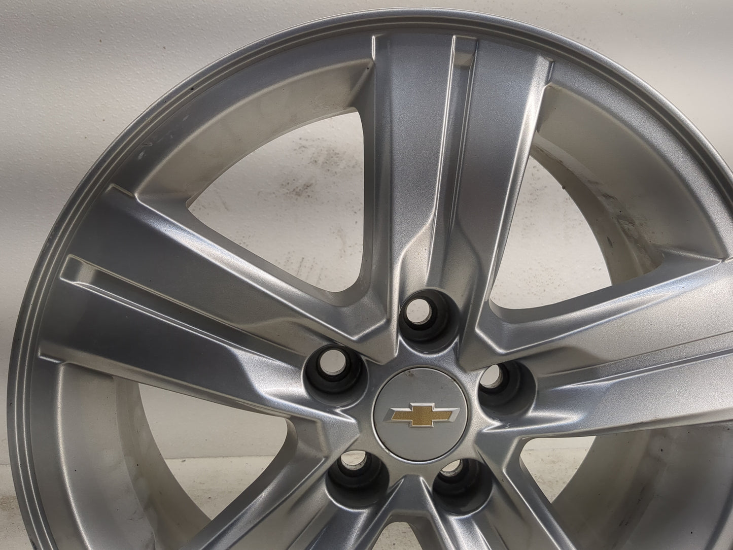 2013-2018 Chevrolet Trax Oem Wheel Rim - Oemusedautoparts1.com