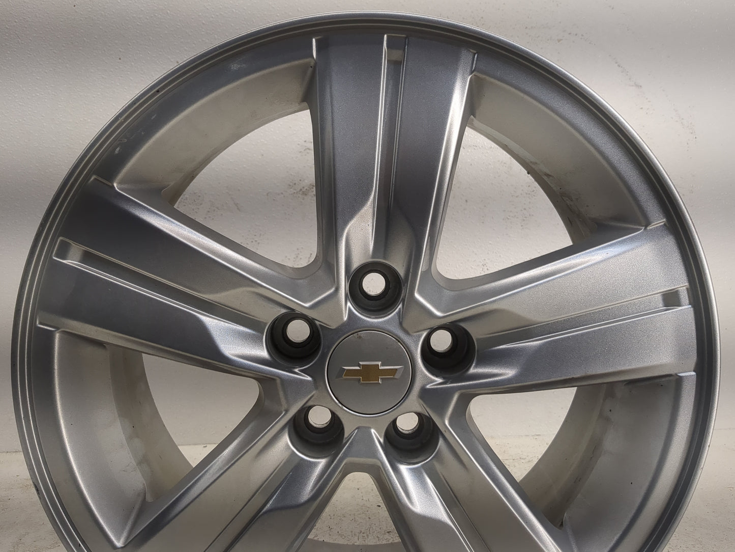 2013-2018 Chevrolet Trax Oem Wheel Rim - Oemusedautoparts1.com