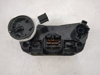 2015 Chevrolet Trax Climate Control Module Temperature AC/Heater Replacement P/N:95276583 Fits OEM Used Auto Parts - Oemused