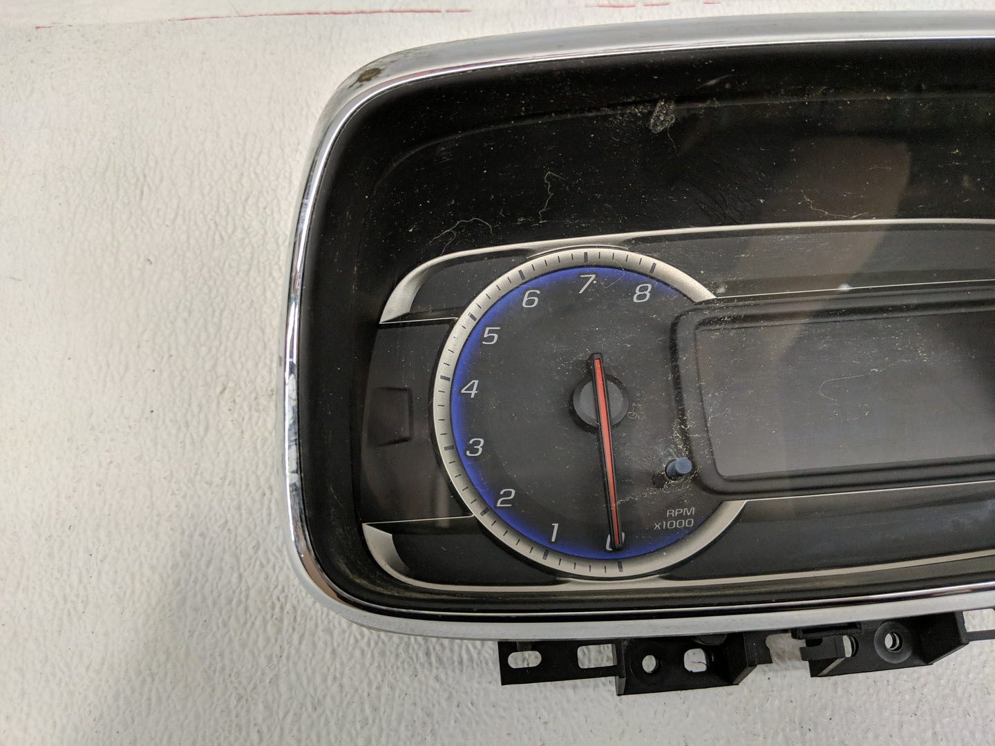 2015-2016 Chevrolet Trax Instrument Cluster Speedometer Gauges P/N:94532507 Fits Fits 2015 2016 OEM Used Auto Parts - Oemuse