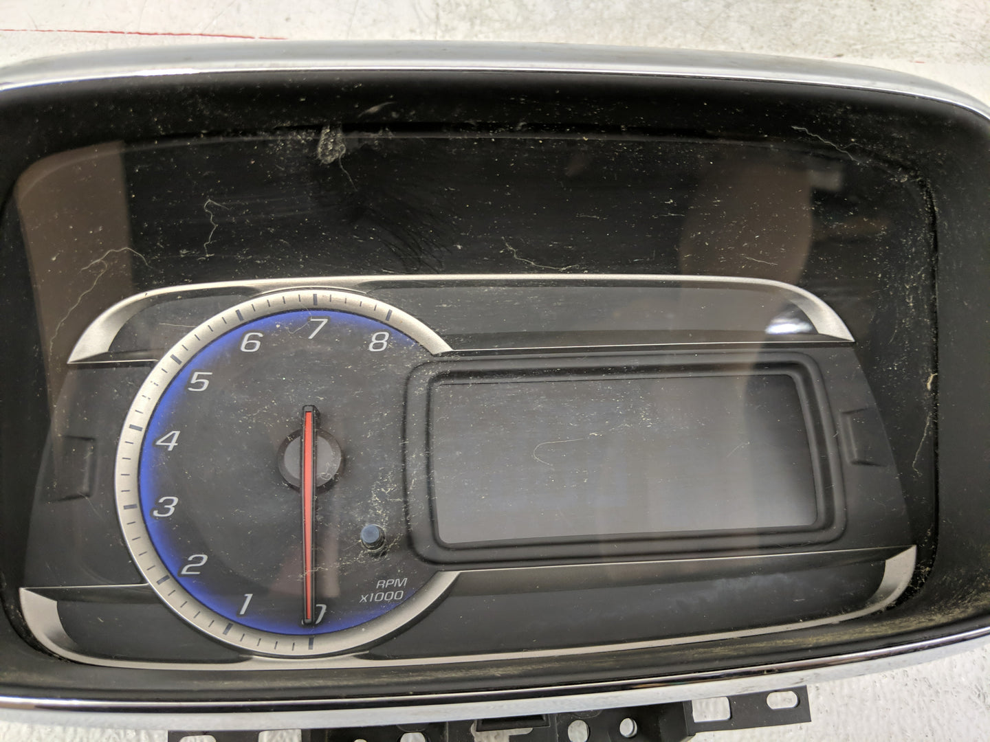 2015-2016 Chevrolet Trax Instrument Cluster Speedometer Gauges P/N:94532507 Fits Fits 2015 2016 OEM Used Auto Parts - Oemuse