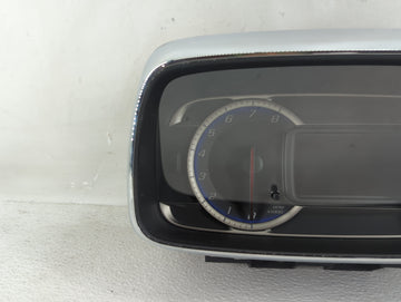 2015-2016 Chevrolet Trax Instrument Cluster Speedometer Gauges P/N:94532507 Fits Fits 2015 2016 OEM Used Auto Parts