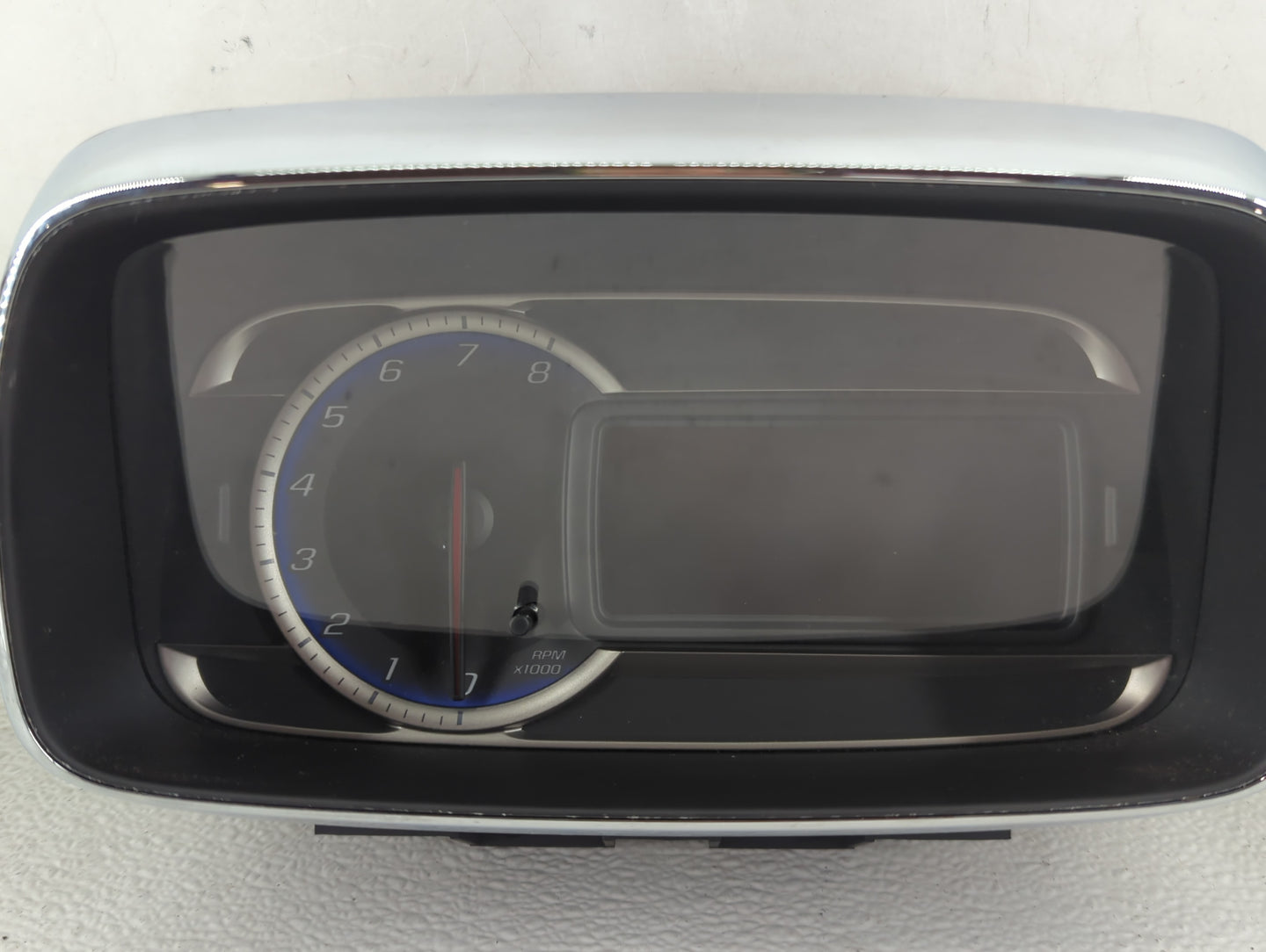 2015-2016 Chevrolet Trax Instrument Cluster Speedometer Gauges P/N:94532507 Fits Fits 2015 2016 OEM Used Auto Parts - Oemuse
