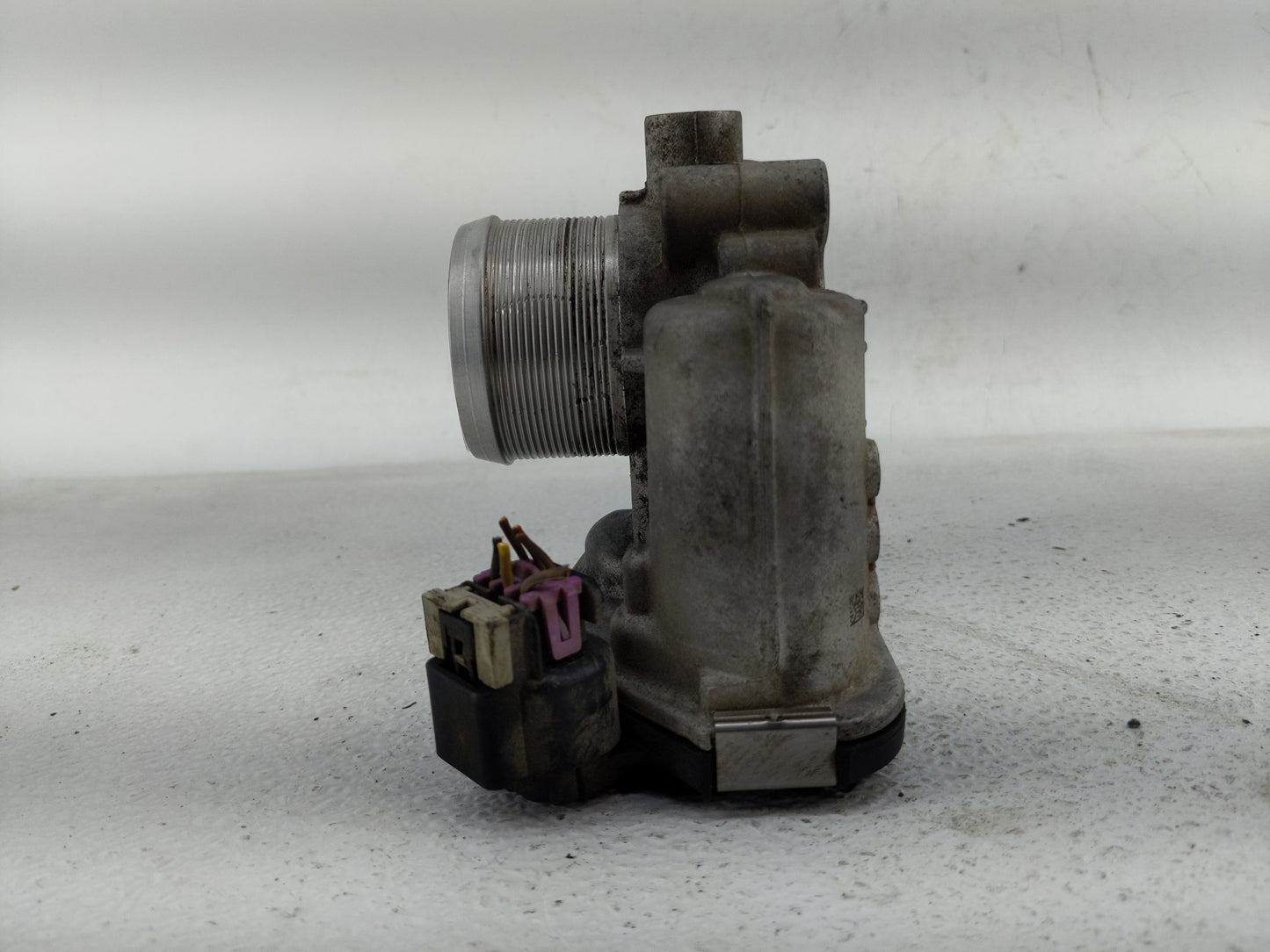 2013-2021 Chevrolet Trax Throttle Body P/N:55581662 Fits Fits 2011 2012 2013 2014 2015 2016 2017 2018 2019 2020 2021 OEM Use