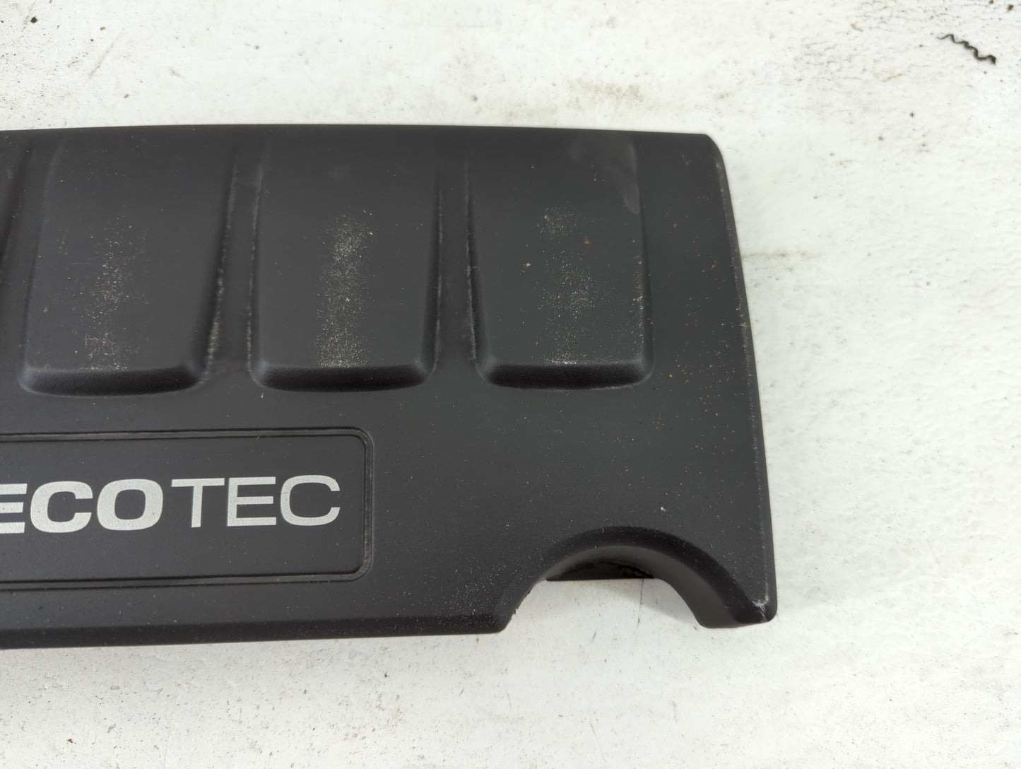 2015 Chevrolet Trax Engine Cover - Oemusedautoparts1.com