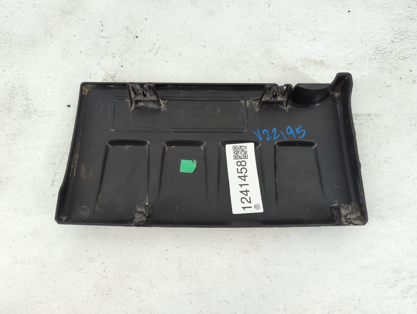 2015 Chevrolet Trax Engine Cover - Oemusedautoparts1.com