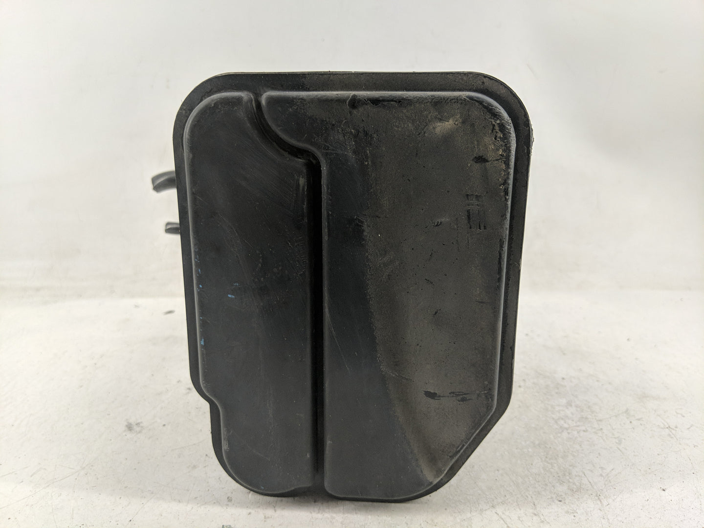 2015 Chevrolet Trax Fuel Vapor Charcoal Canister - Oemusedautoparts1.com