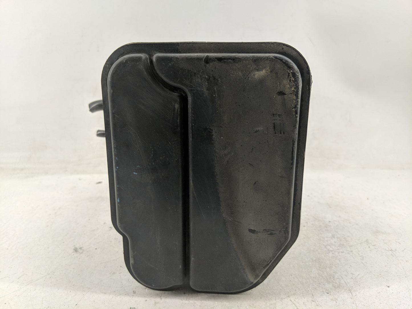 2015 Chevrolet Trax Fuel Vapor Charcoal Canister - Oemusedautoparts1.com