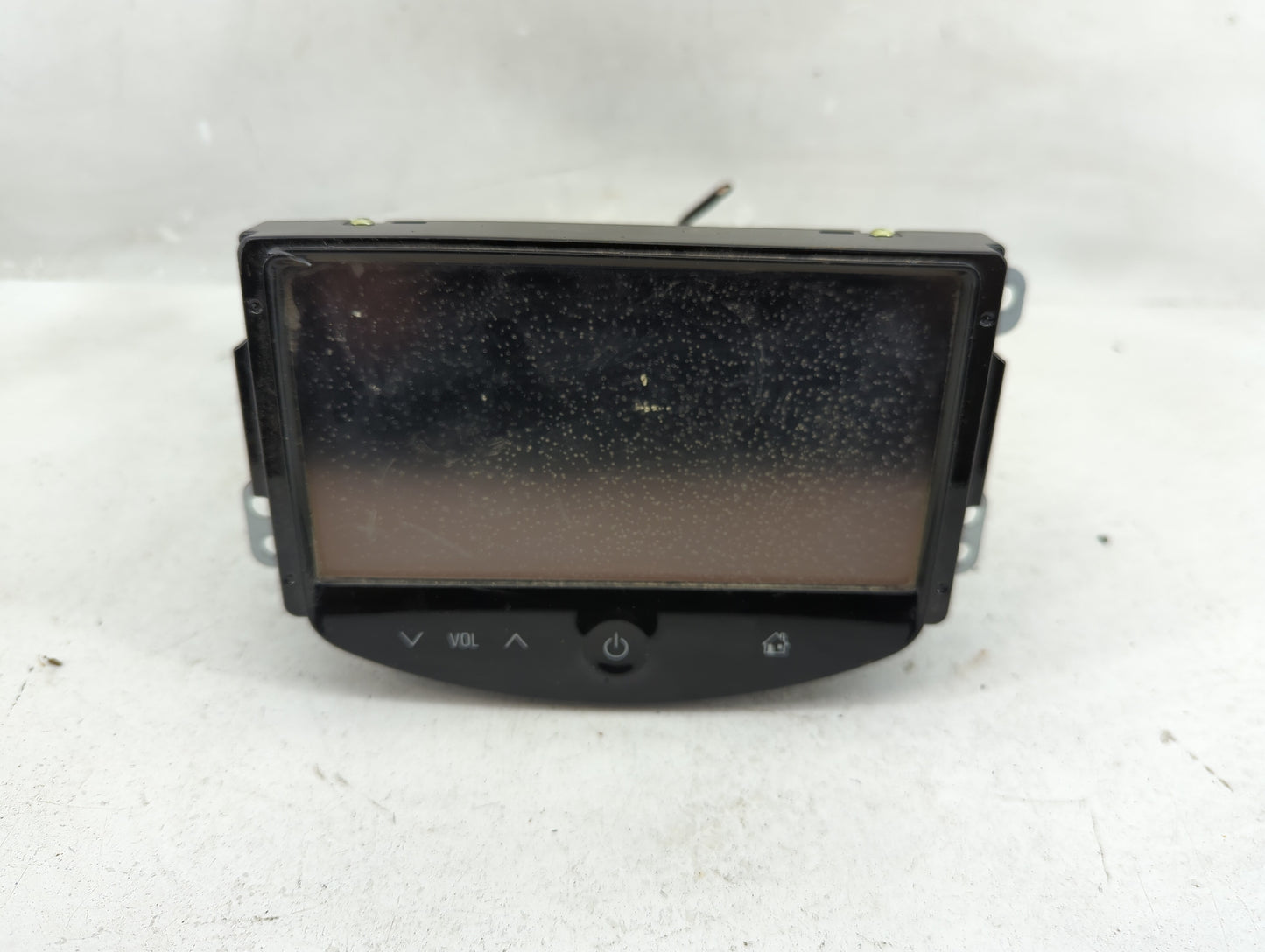 2015-2016 Chevrolet Trax Radio AM FM Cd Player Receiver Replacement P/N:688277334 42349355, 94531785 Fits Fits 2015 2016 OEM