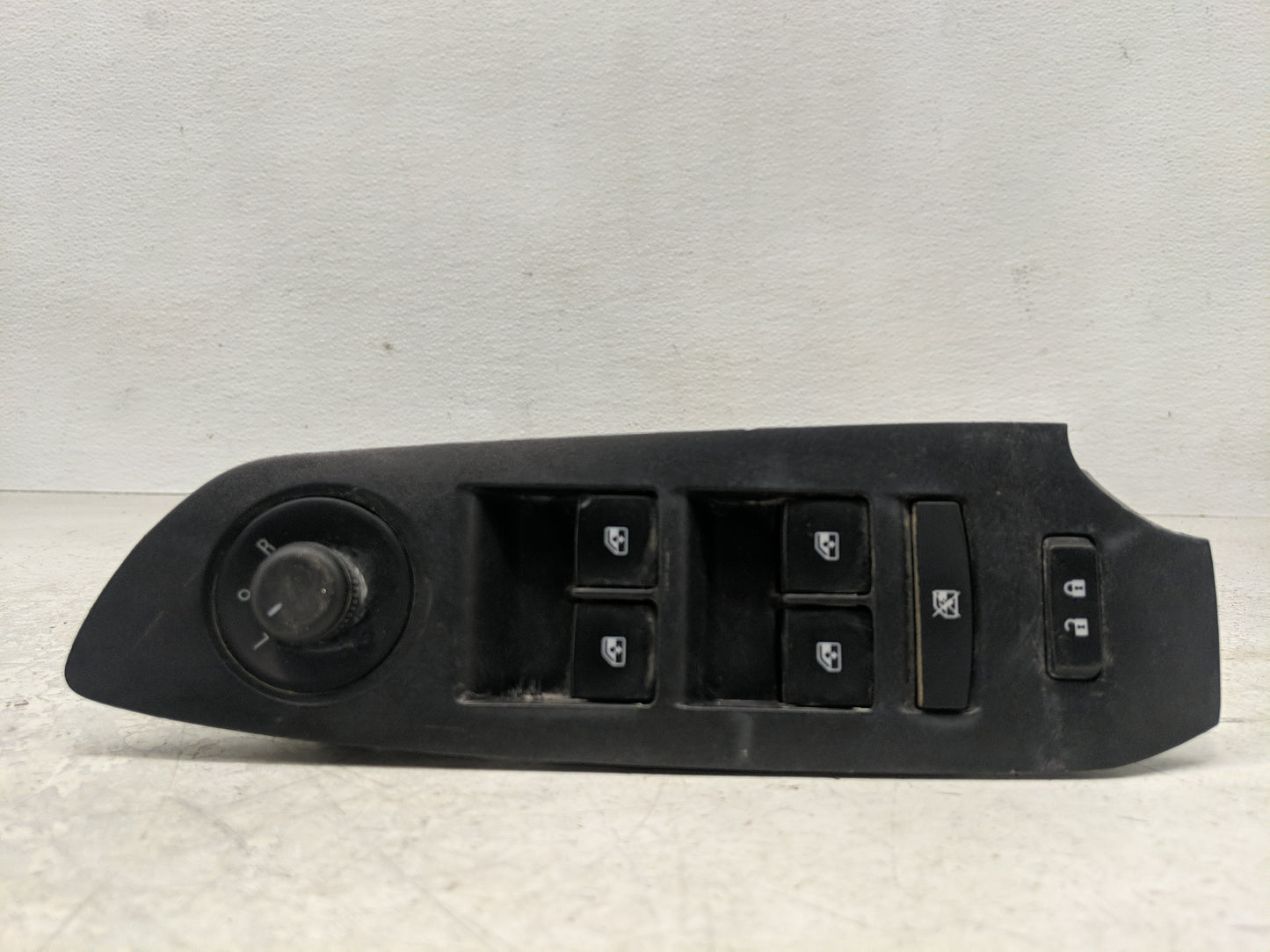 2013-2016 Chevrolet Trax Master Power Window Switch Replacement Driver Side Left Fits Fits 2012 2013 2014 2015 2016 OEM Used