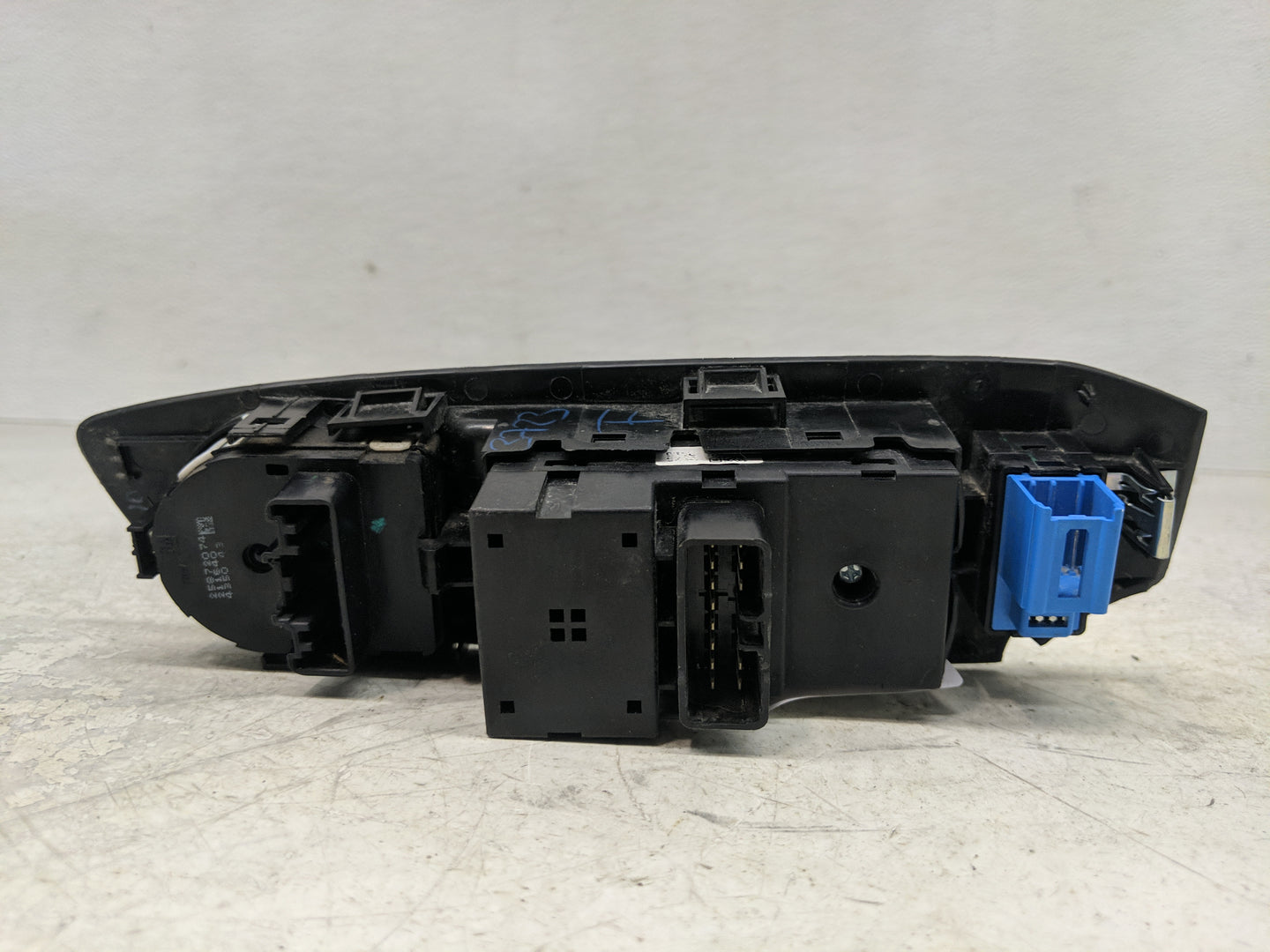 2013-2016 Chevrolet Trax Master Power Window Switch Replacement Driver Side Left Fits Fits 2012 2013 2014 2015 2016 OEM Used
