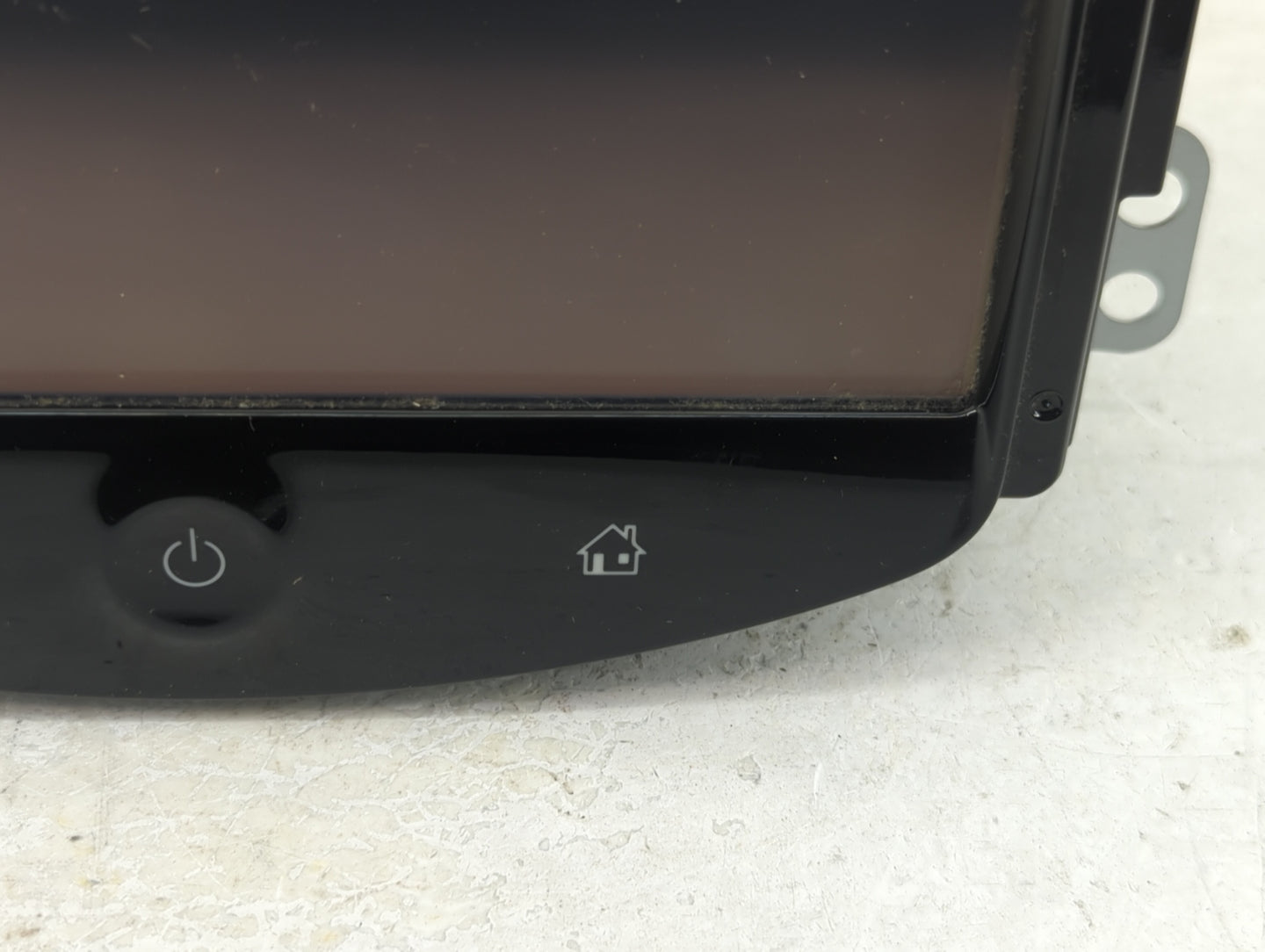 2015-2016 Chevrolet Trax Radio AM FM Cd Player Receiver Replacement P/N:94531785 Fits Fits 2015 2016 OEM Used Auto Parts - O