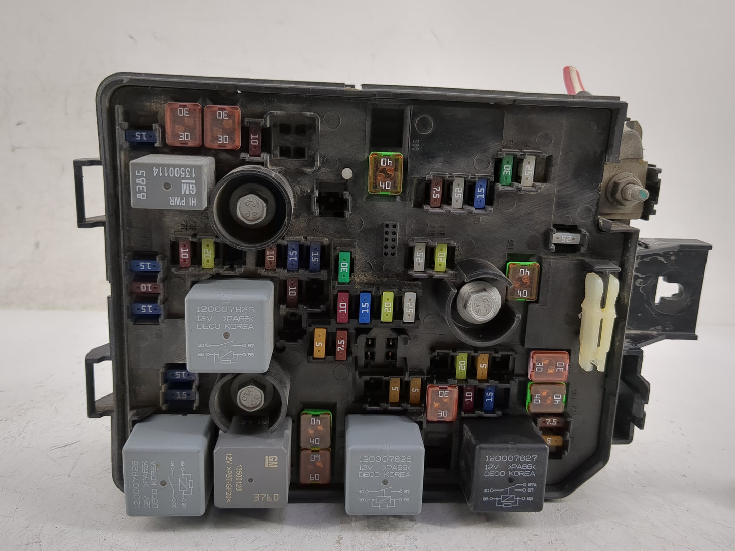 2013-2015 Chevrolet Trax Fusebox Fuse Box Panel Relay Module P/N:95181333 Fits Fits 2013 2014 2015 OEM Used Auto Parts - Oem