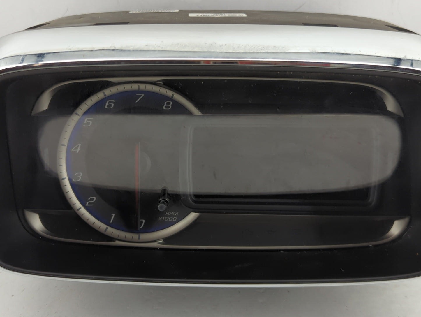 2015-2016 Chevrolet Trax Instrument Cluster Speedometer Gauges P/N:688437714 94532507 Fits Fits 2015 2016 OEM Used Auto Part
