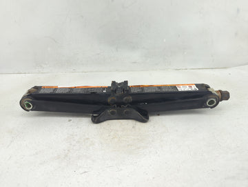 2015 Chevrolet Trax Spare Scissor Car Jack - Oemusedautoparts1.com