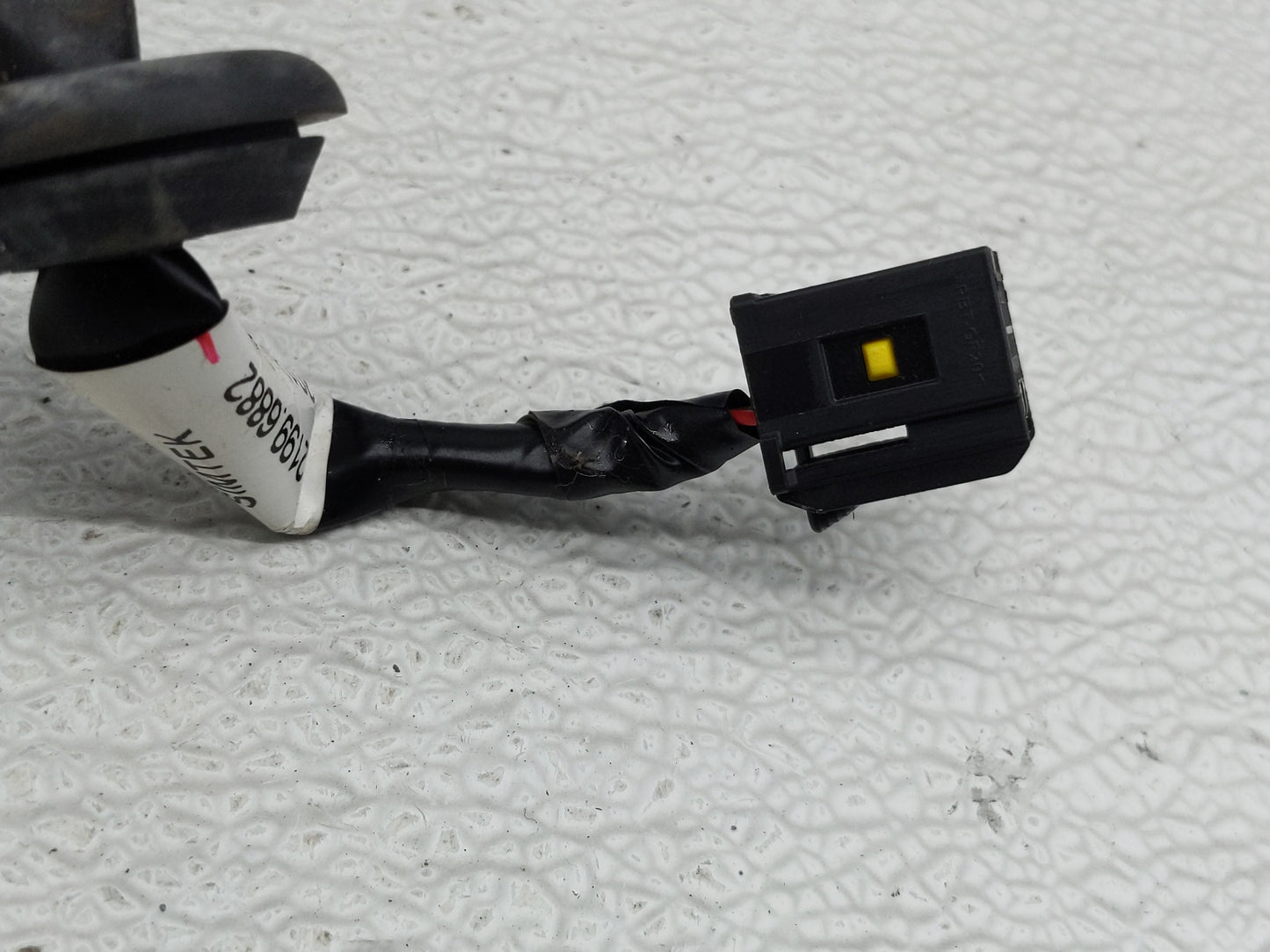 2015-2016 Chevrolet Trax Passenger Side View Mirror - Right Door Mirror OEM Used - Oemusedautoparts1.com