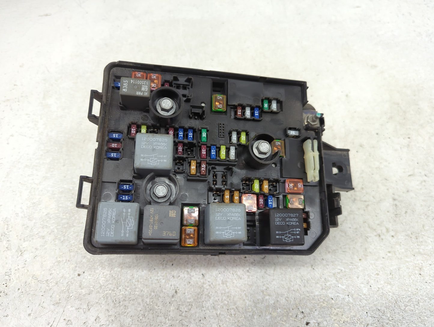 2013-2015 Chevrolet Trax Fusebox Fuse Box Panel Relay Module P/N:95131339 95181333 Fits Fits 2013 2014 2015 OEM Used Auto Pa