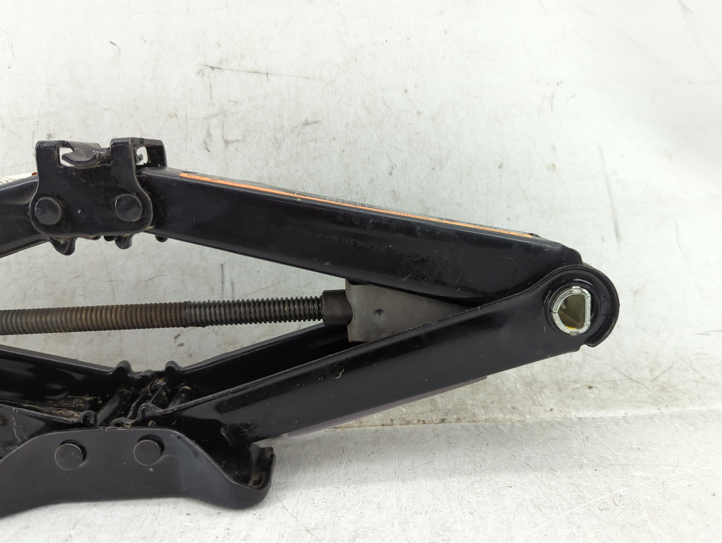 2015 Chevrolet Trax Spare Scissor Car Jack 1431780 - Oemusedautoparts1.com