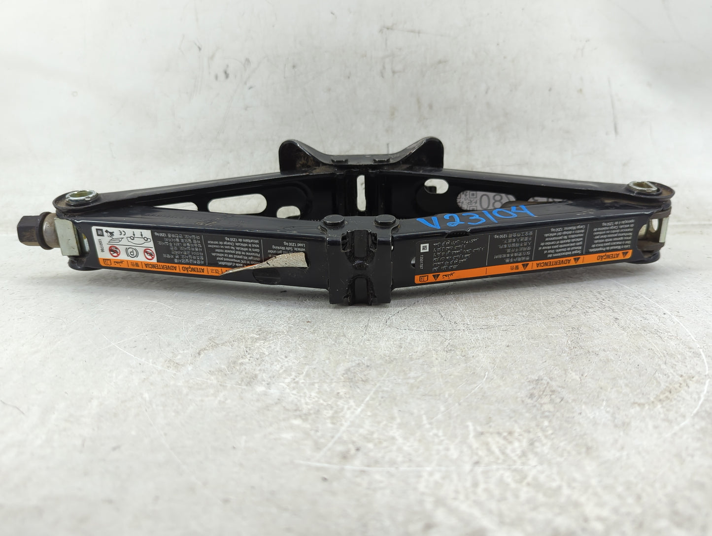 2015 Chevrolet Trax Spare Scissor Car Jack 1431780 - Oemusedautoparts1.com