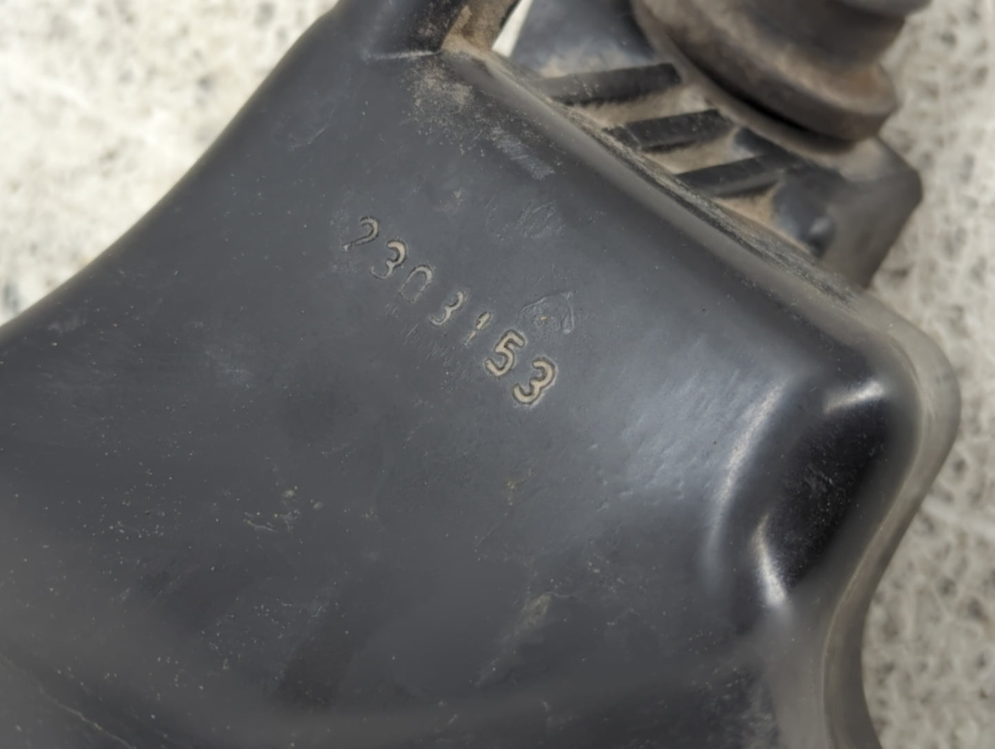 2013-2021 Chevrolet Trax Air Cleaner Intake-duct Hose Tube - Oemusedautoparts1.com