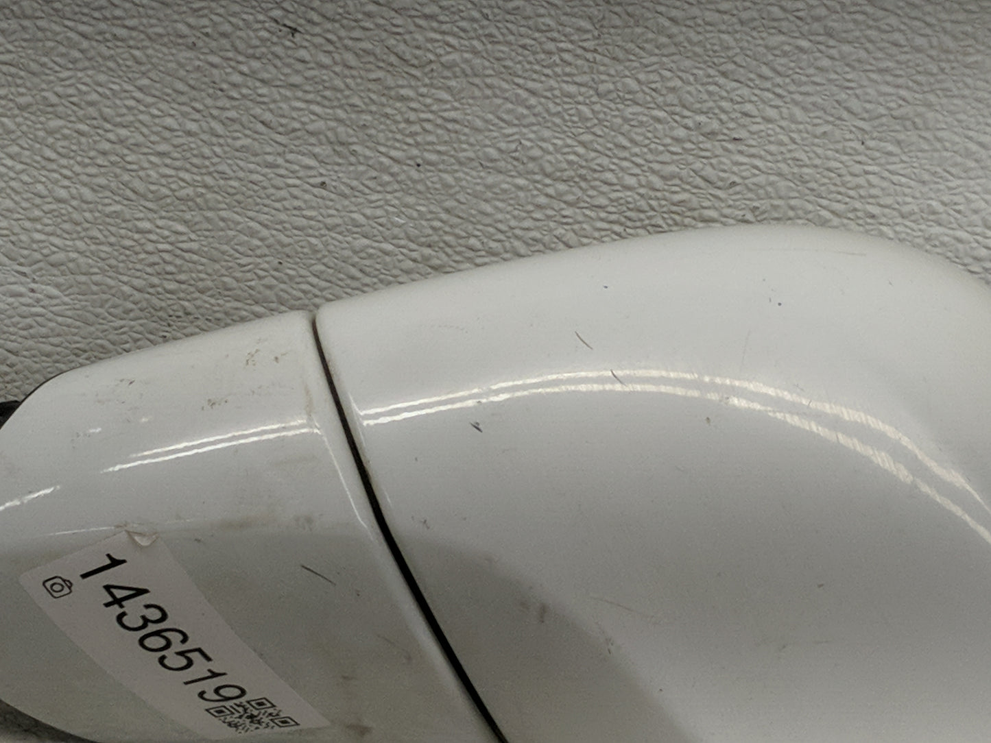 2015-2016 Chevrolet Trax Driver Side View Mirror - Left Door Mirror OEM Used - Oemusedautoparts1.com