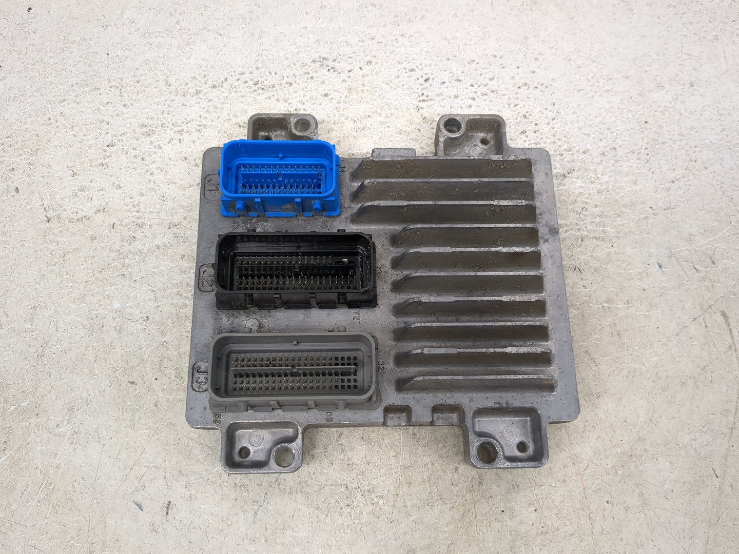 2013-2016 Chevrolet Trax PCM Engine Control Computer ECU ECM PCU OEM P/N:12656958 Fits Fits 2011 2012 2013 2014 2015 2016 OE
