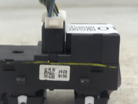 2015 Chevrolet Trax Master Power Window Switch Replacement Driver Side Left P/N:9518 8244 Fits OEM Used Auto Parts - Oemused